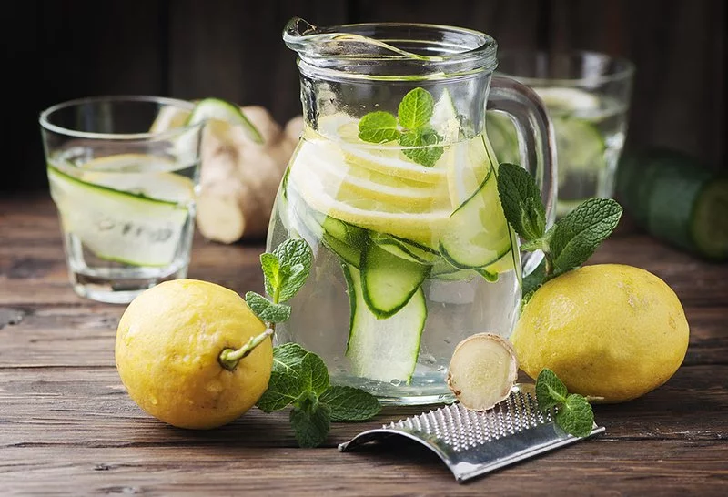 Manfaat Infused Water Lemon untuk Pencernaan